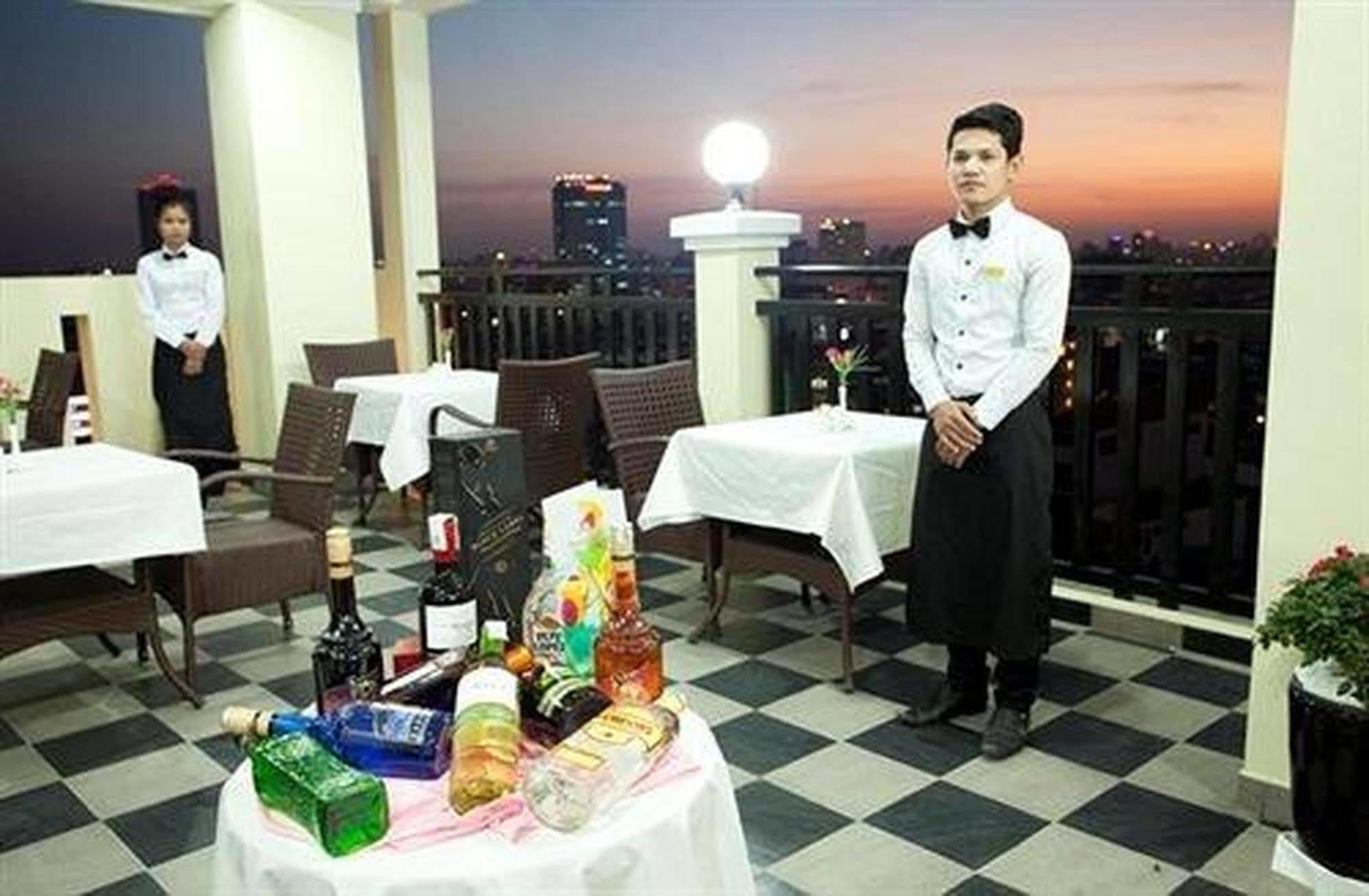 Rumduol Grand Hotel Phnom Penh Eksteriør billede